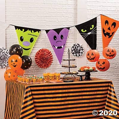 Halloween Character Pennant Banner 24 Feet Long