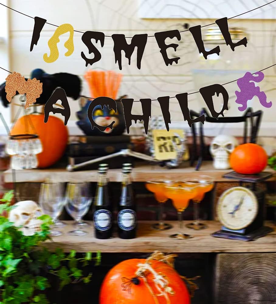 Saliyaa I Smell A Child Halloween Banner