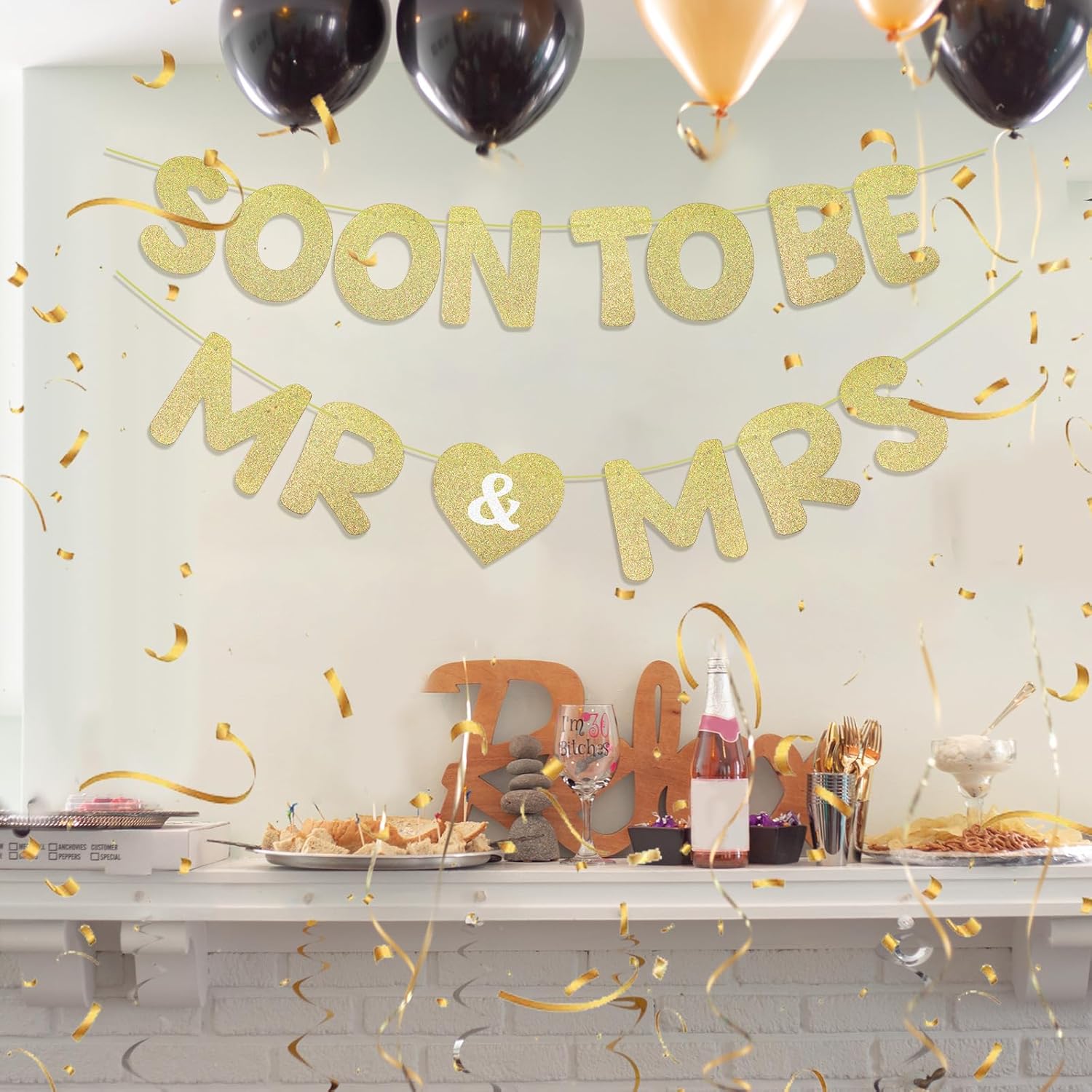 Yeaqee Pre-Strung Mr Mrs Gold Glitter Banner