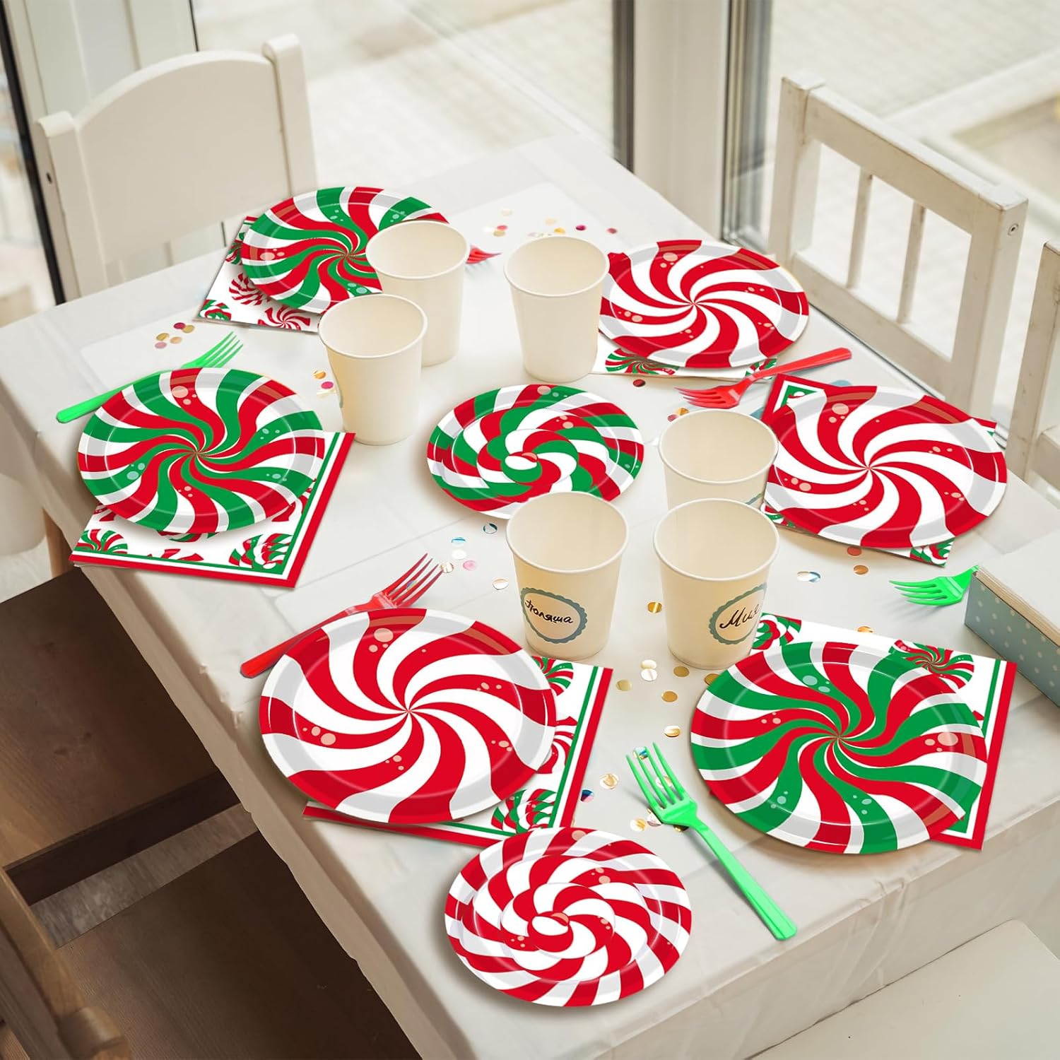 200Pcs Christmas Peppermint Party Plates Napkins Set