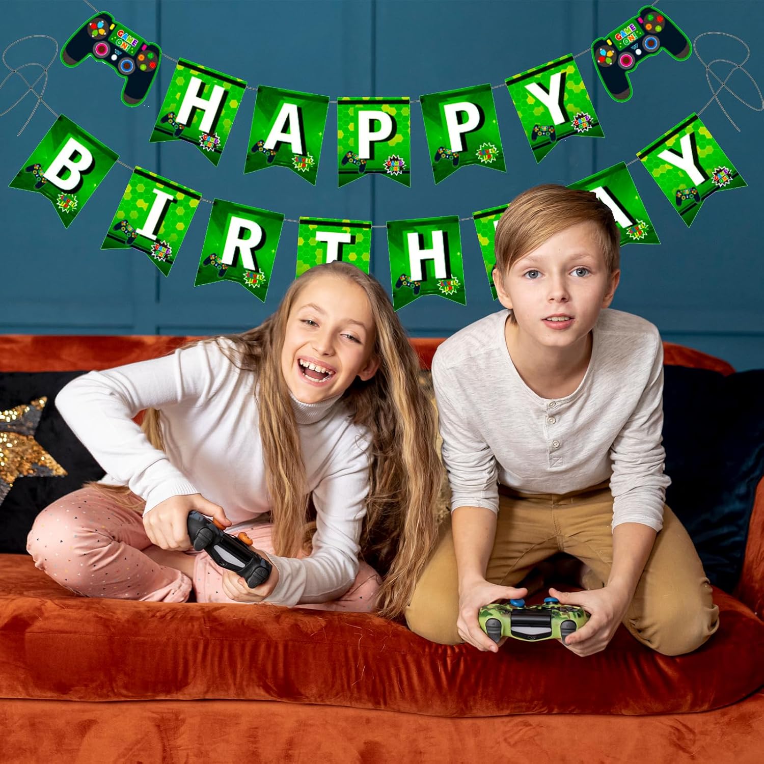 MEETINGU Game Birthday Banner Green